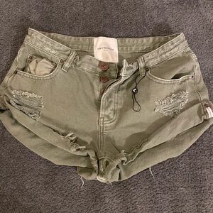 Brand New One Teaspoon Bandits